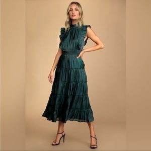 Lulus take a glance emerald green tiered mock neck ruffle midi dress